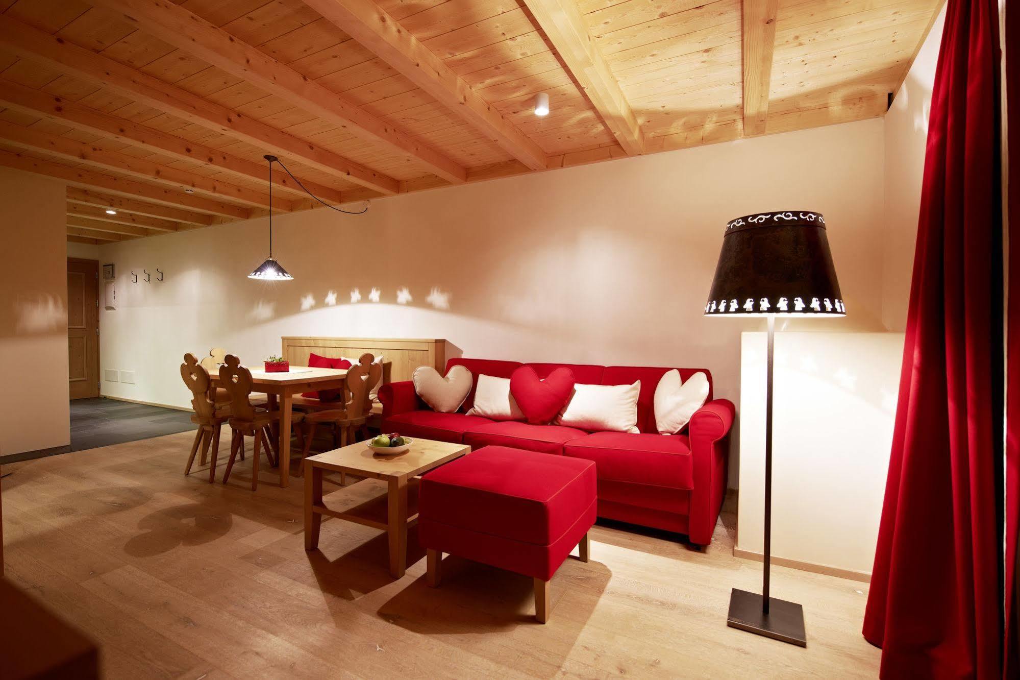 Zin Senfter Residence San Candido Eksteriør bilde